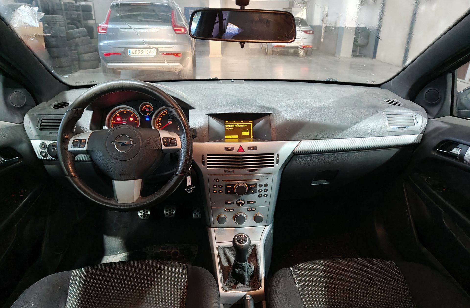 Opel Astra 1.6 CDTI Sport - foto 6
