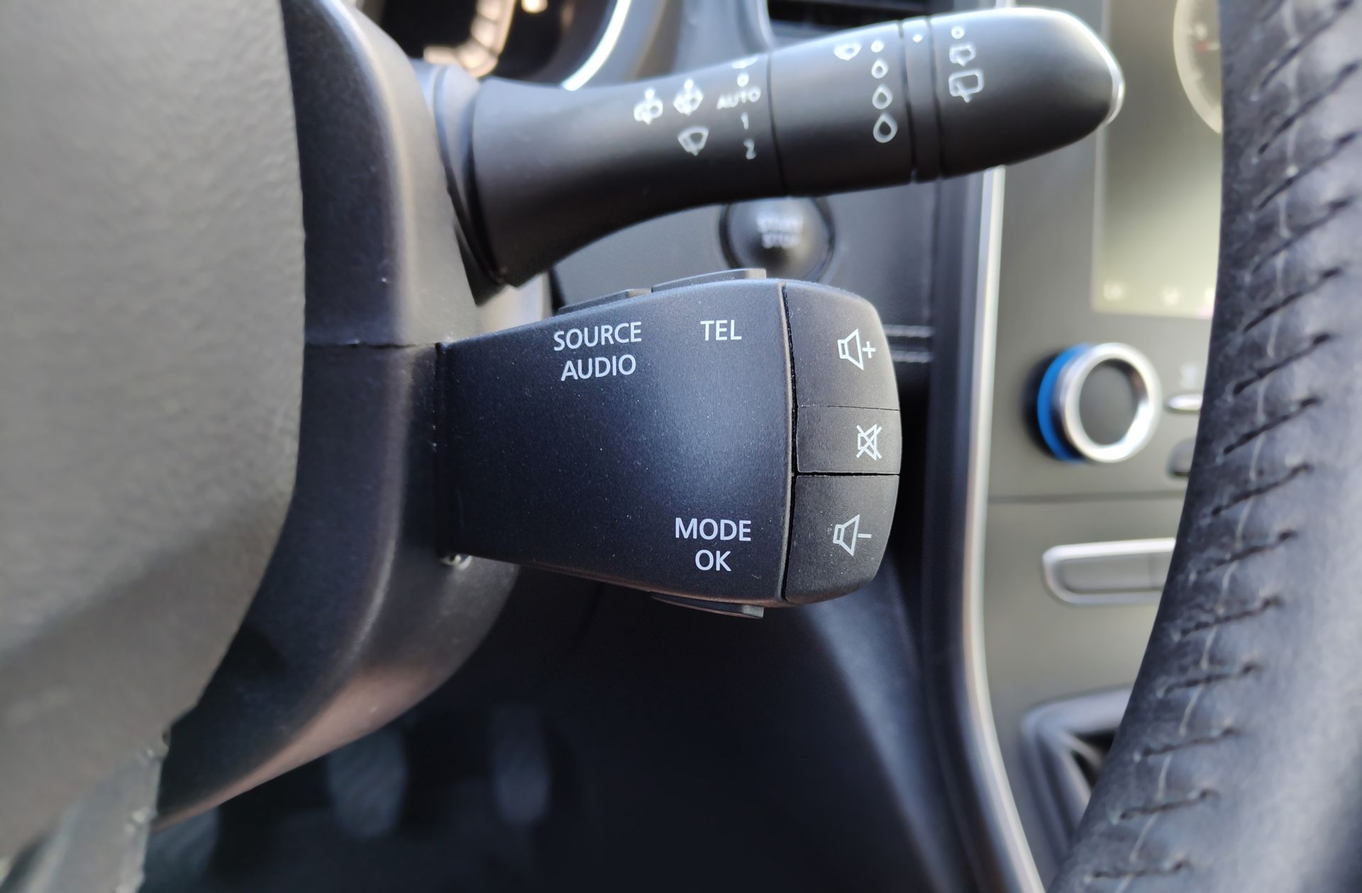 Renault Grand Scénic Zen TCe GPF 7 plazas - foto 36