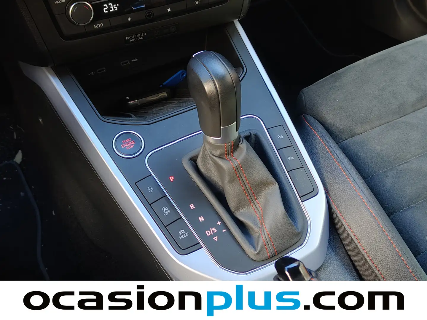 Foto Seat Arona SEAT Arona 1.5 TSI FR Plus DSG (150 CV)