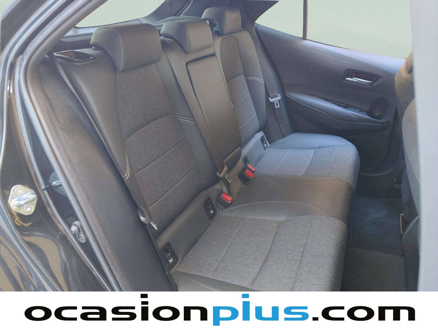 Foto Toyota Corolla Toyota Corolla 140H Style (140 CV)