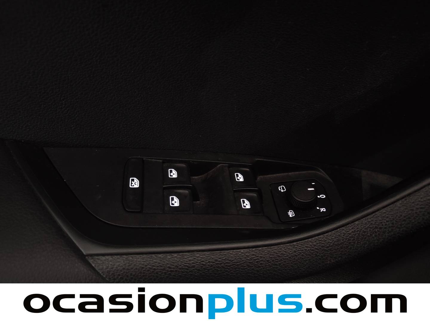 Skoda Karoq Skoda Karoq 1.5 TSI ACT Sportline (150 CV) gasolina