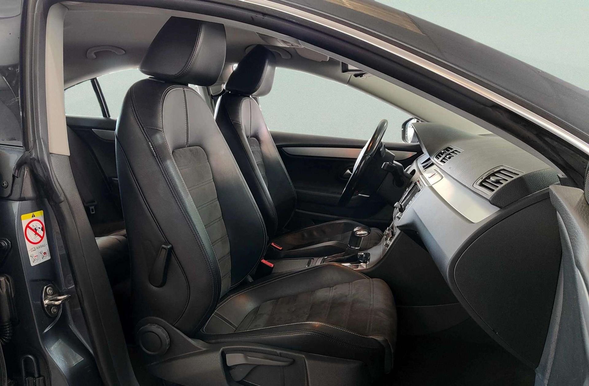 Volkswagen Passat CC 2.0 TDI DPF DSG - foto 19