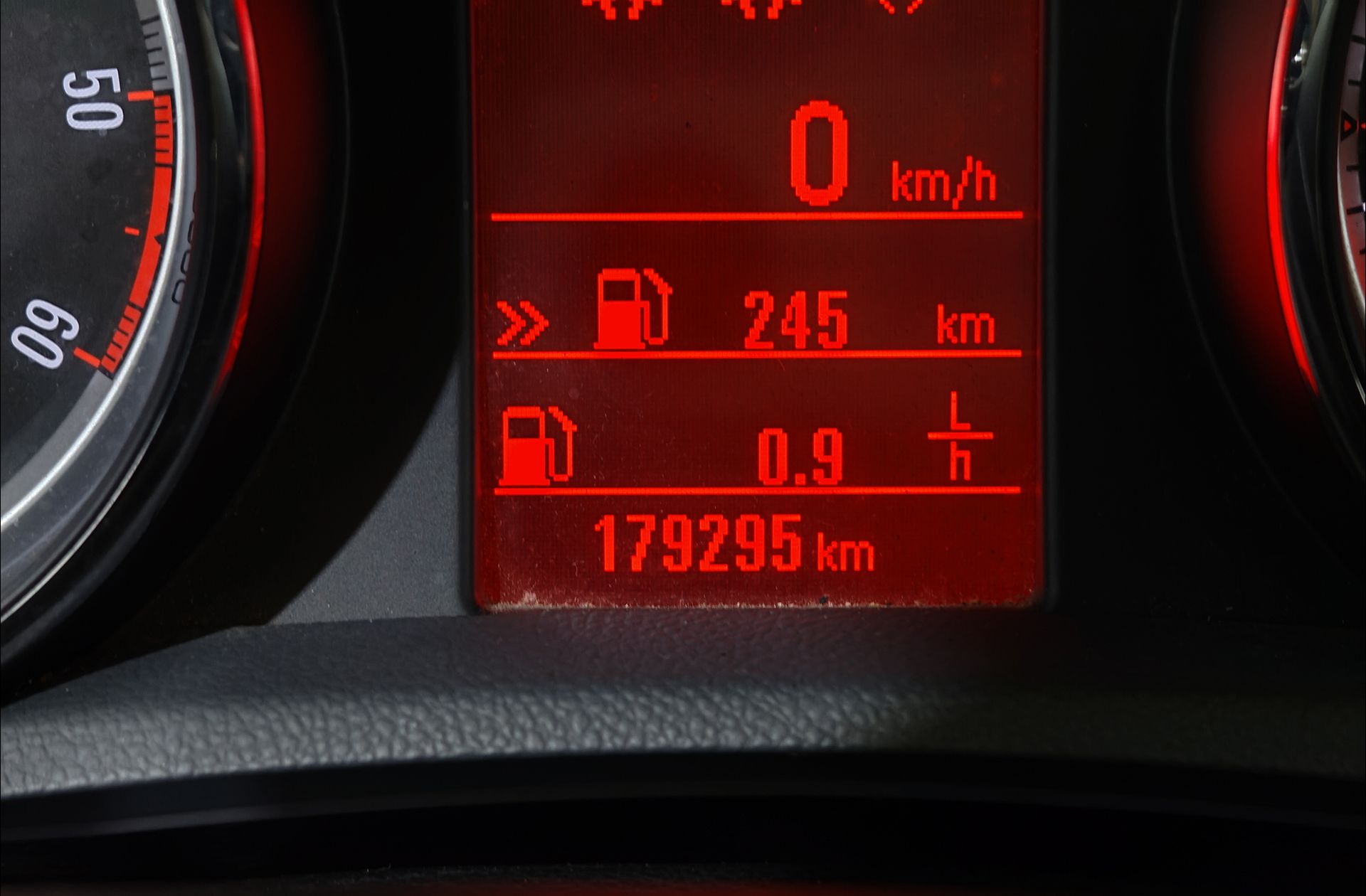 Opel Mokka 1.6 CDTI Excellence 4x2 - foto 12