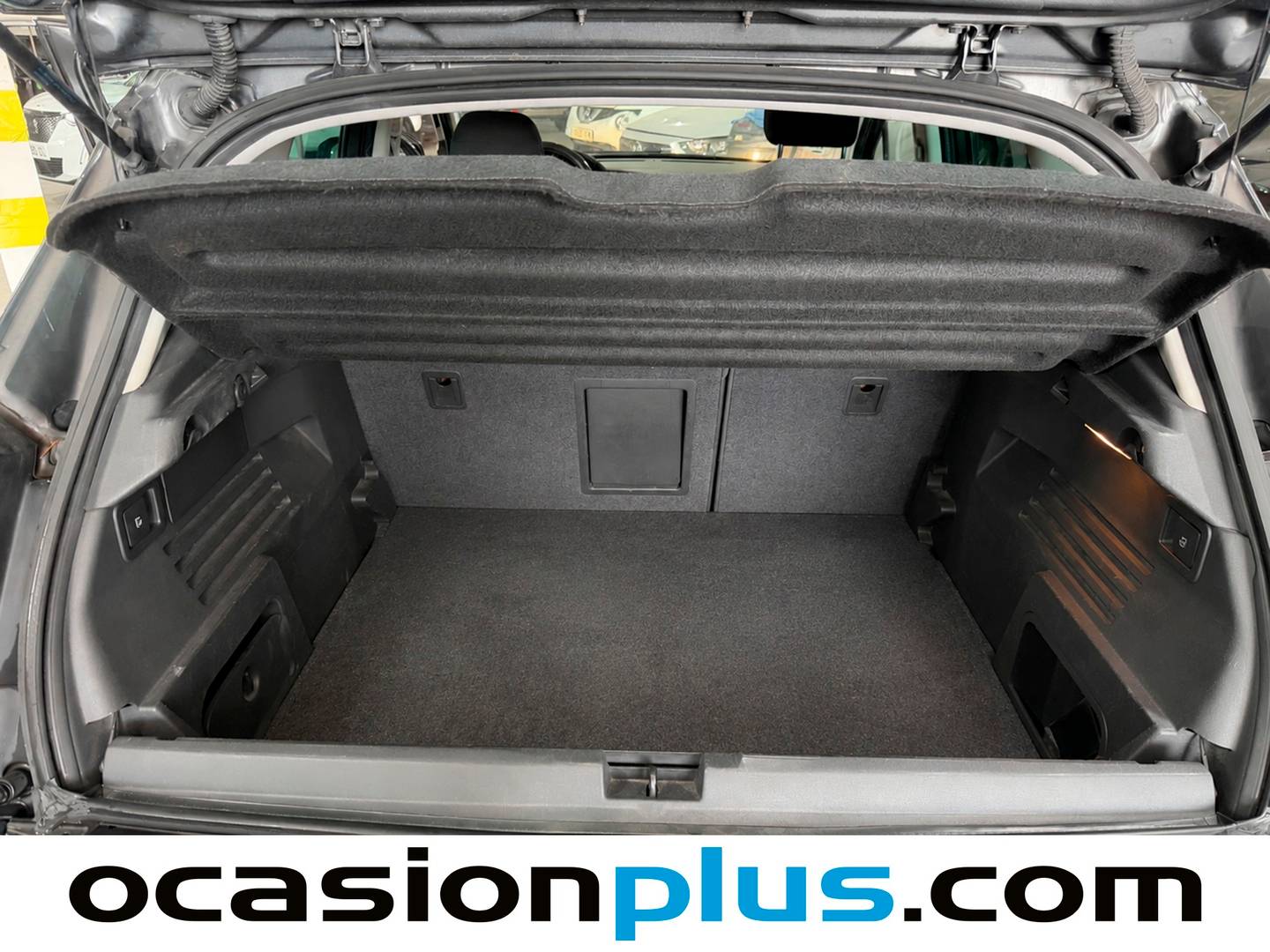 Fotos maletero Peugeot 3008 Peugeot 3008 1.6 e-HDI Style FAP Blue Lion ETG6 (115 CV)
