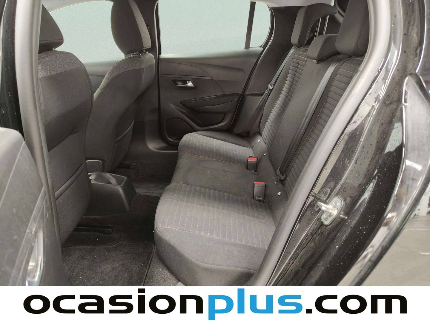 Foto asientos traseros Peugeot 208 Peugeot 208 PureTech 75 S&S Active Pack (75 CV)