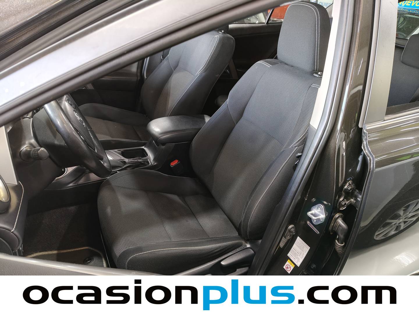 Foto asientos delanteros Toyota Rav4 Toyota Rav4 2.5l hybrid Advance 2WD (197 CV)