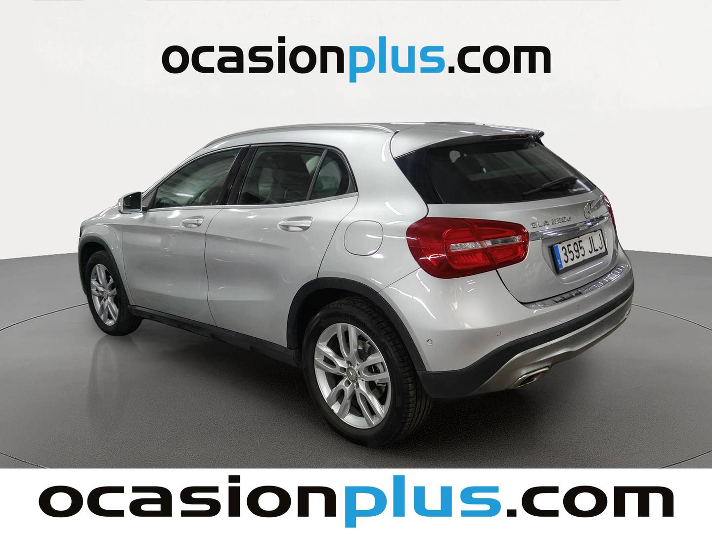 Foto trasera Mercedes GLA Mercedes GLA GLA 220 d Style (177 CV) derecha