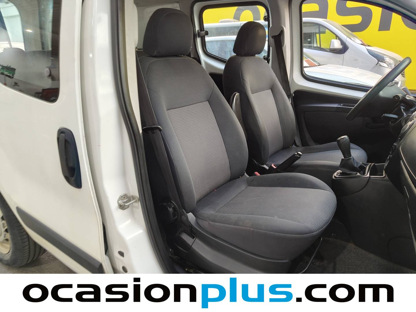 Foto Citroën Nemo Citroen Nemo Combi HDi 75 Attraction (75 CV)