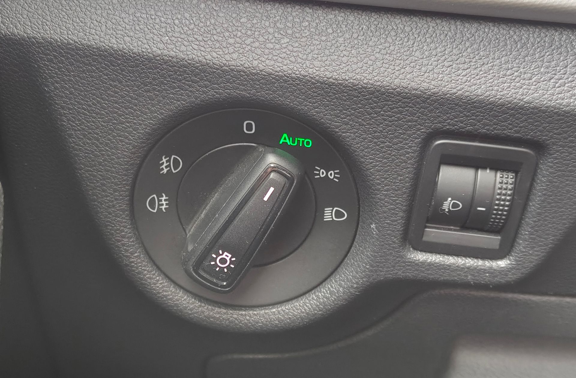 Škoda Scala 1.5 TSI Sport - foto 12