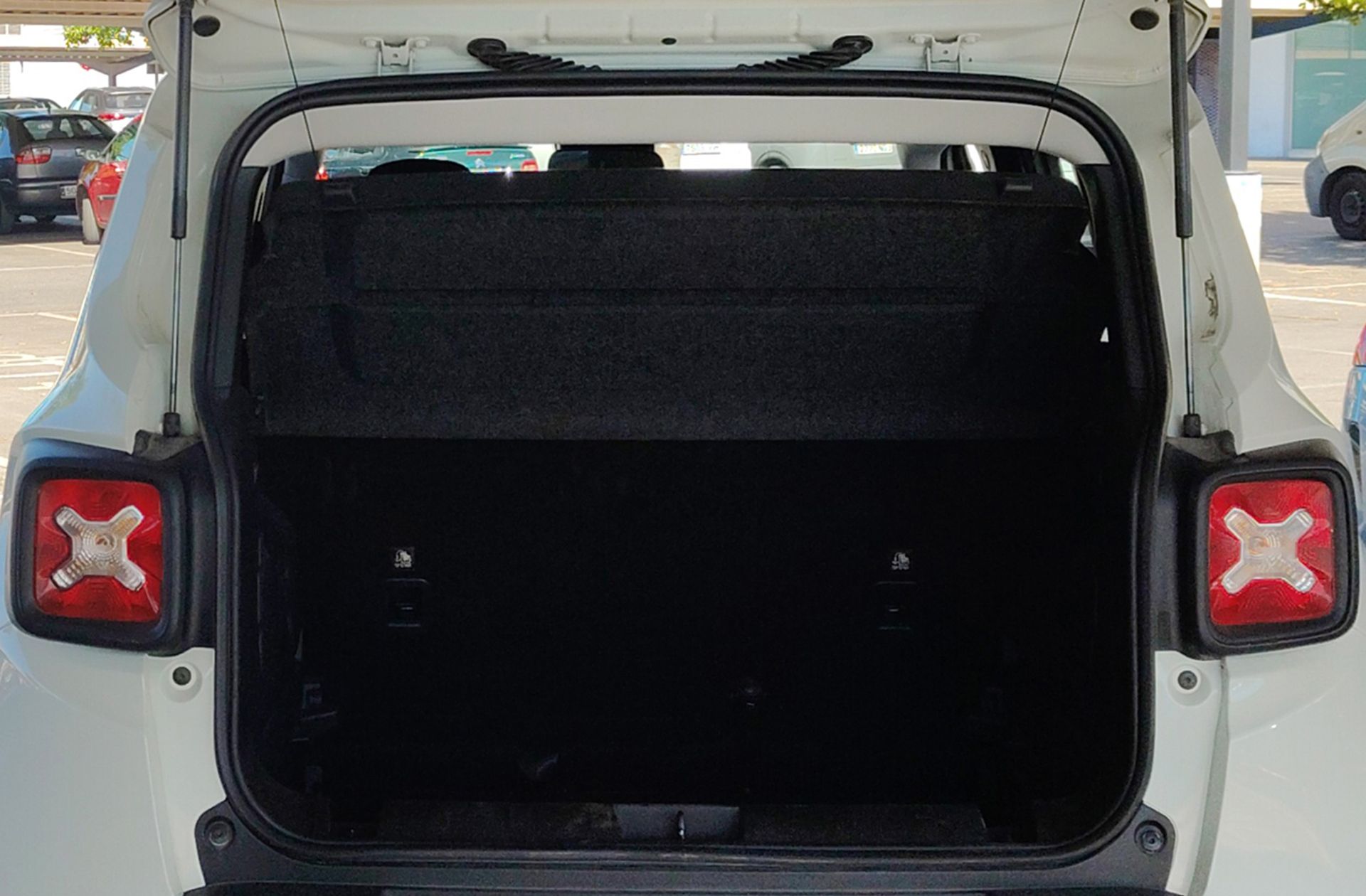 Jeep Renegade 1.0G Sport Plus 4x2 - foto 11