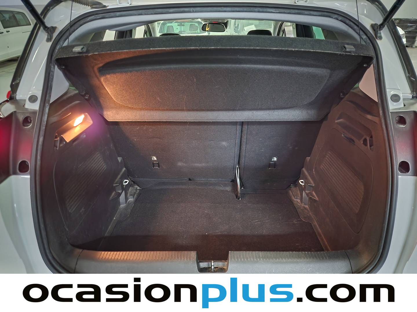 Fotos maletero Opel Crossland Opel Crossland 1.2 GS Line (110 CV)