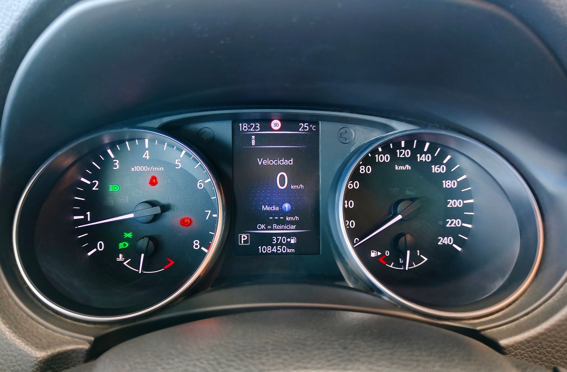 Nissan Qashqai DIG-T 115 N-Connecta Xtronic - foto 30