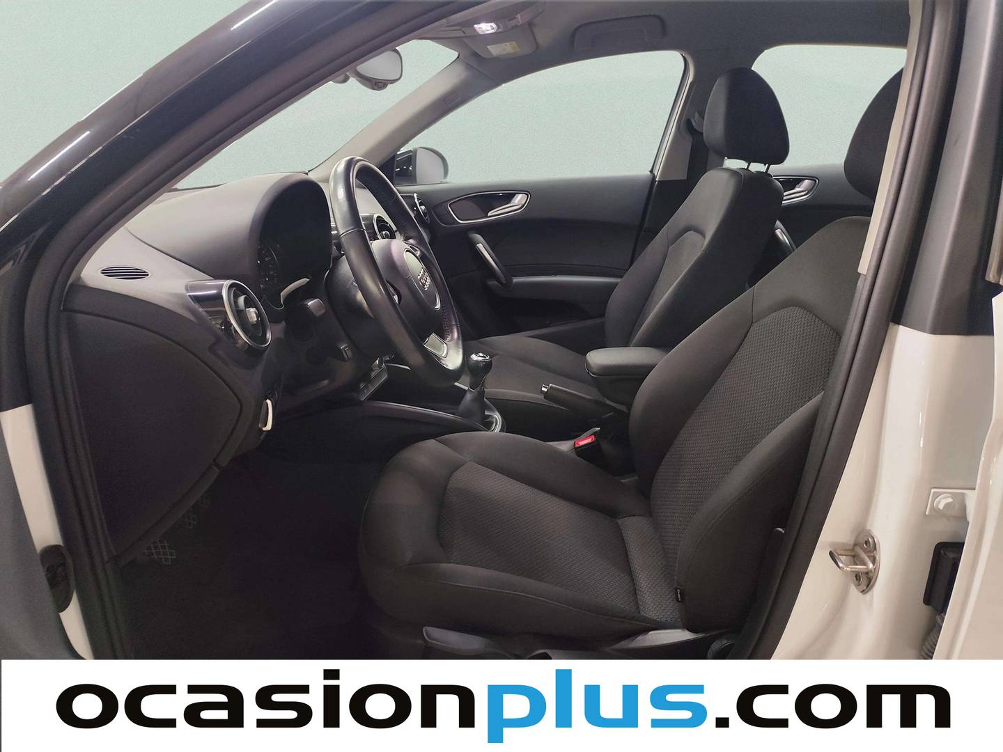 Foto asientos delanteros Audi A1 Audi A1 Sportback Adrenalin 1.6 TDI (116 CV) Pack S-line