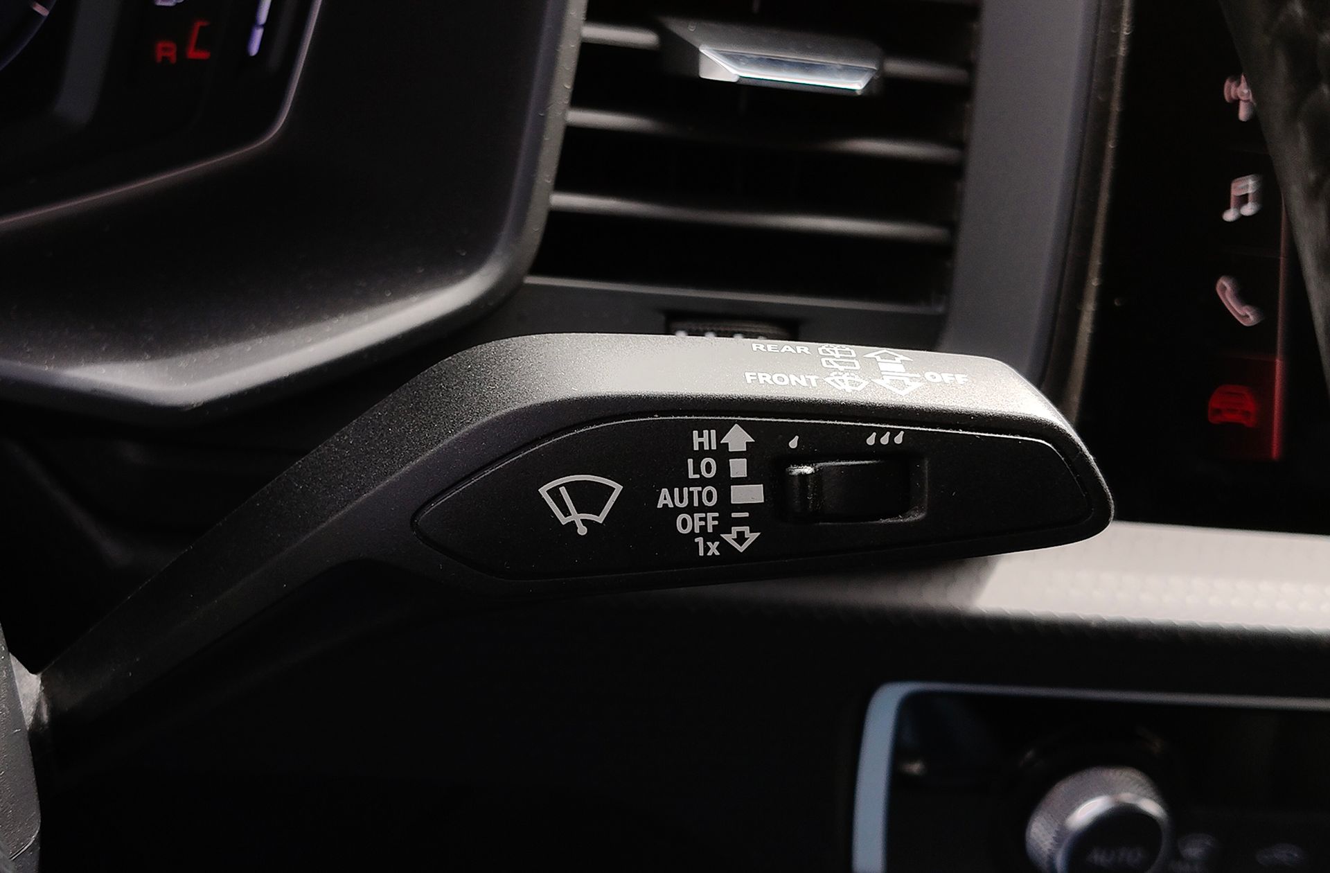Audi A1 Sportback S line 40 TFSI S tronic - foto 33