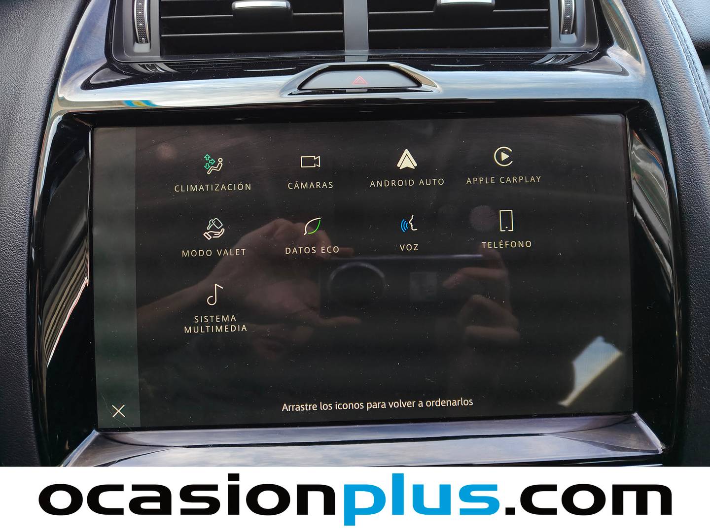 Equipamiento del Jaguar E-Pace Jaguar E-PACE 2.0D Standard (163 CV)