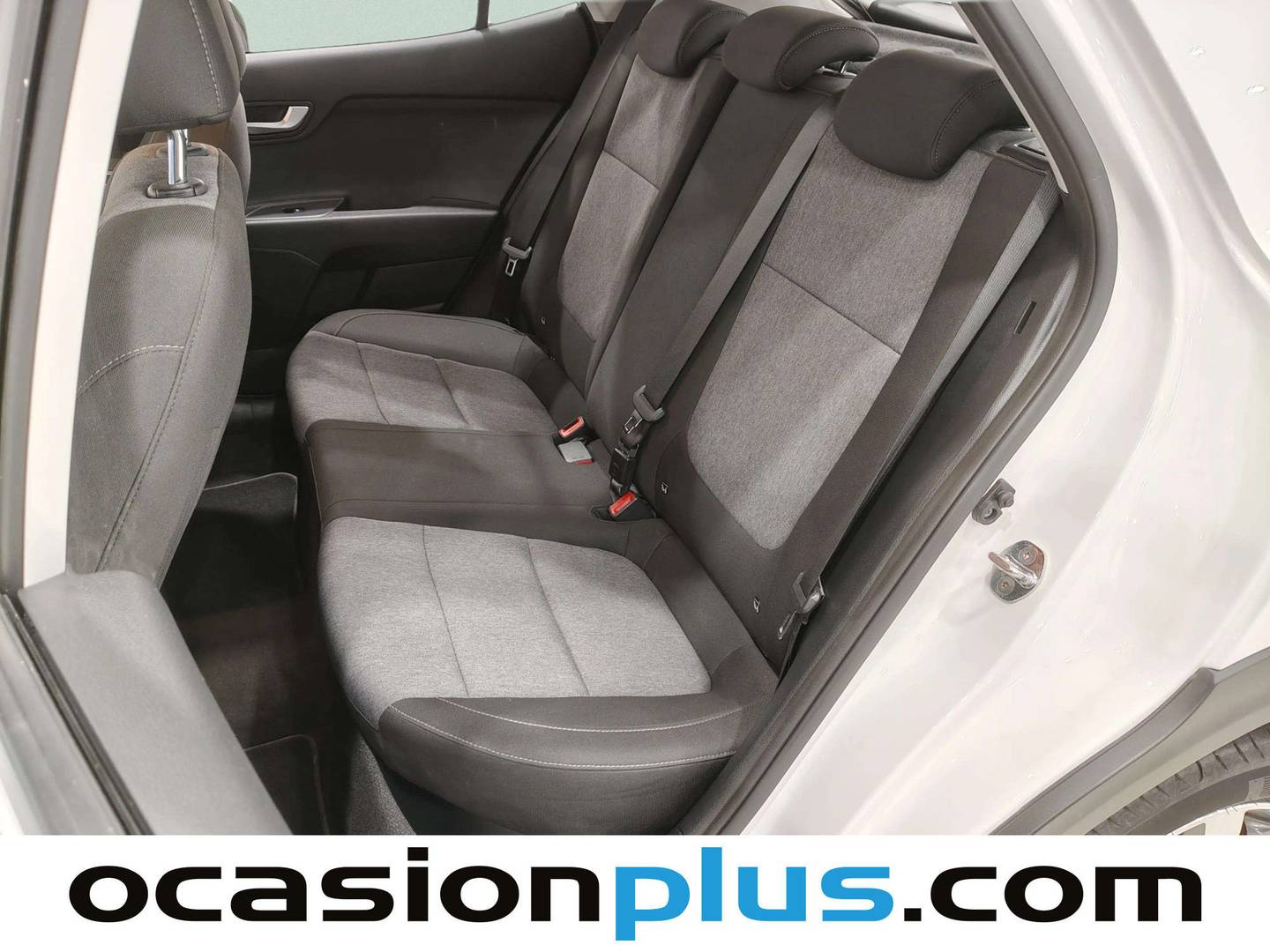 Foto asientos traseros KIA Stonic KIA Stonic 1.2 DPi Concept  (84 CV)