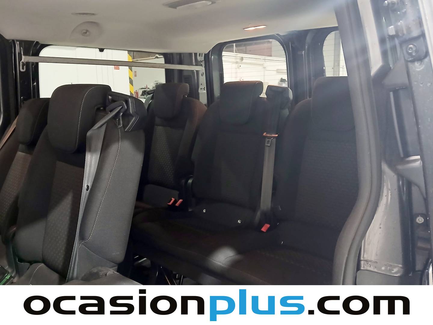 Foto asientos delanteros Ford Transit Custom Ford Transit Custom Kombi 2.0 TDCI MHEV 320 L1 Trend (130 CV) 9 Plazas