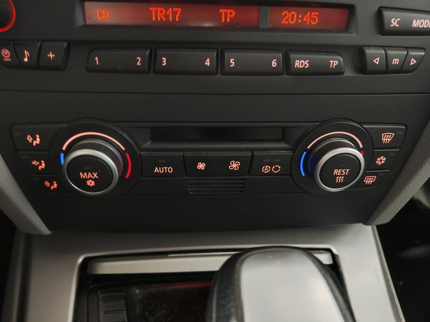 Foto BMW Serie 3 BMW Serie 3 320i Touring (170 CV)