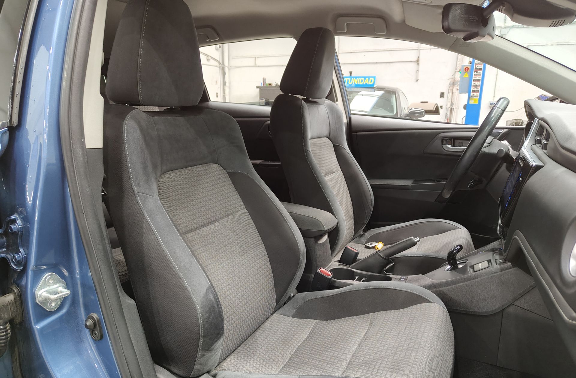 Toyota Auris 140H Hybrid Feel! - foto 15