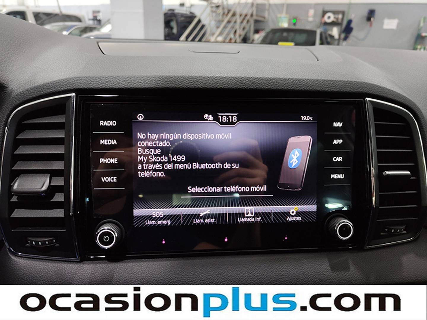 Foto Skoda Karoq Skoda Karoq 1.0 TSI Ambition (110 CV)