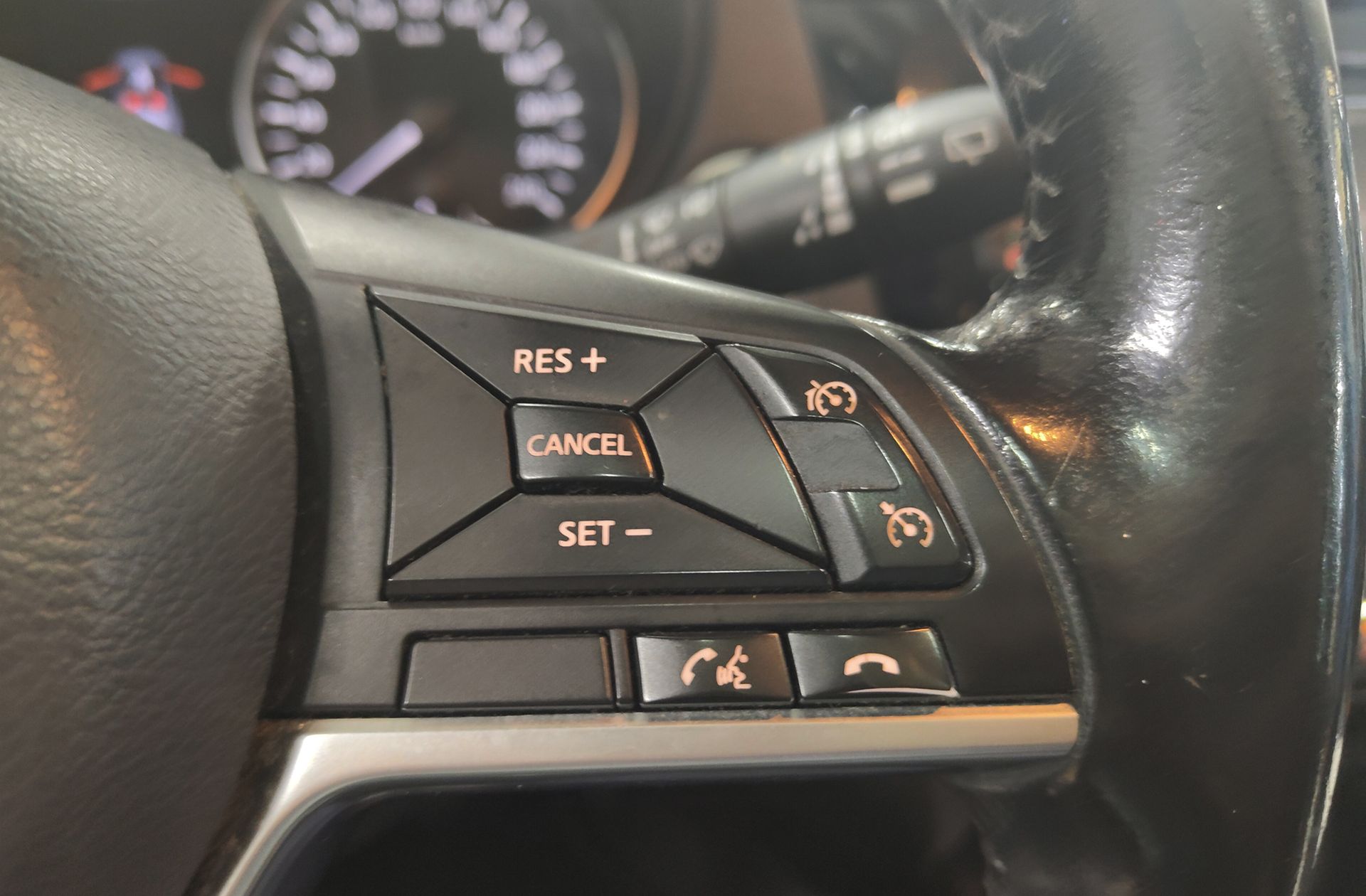 Nissan Qashqai DIG-T 115 N-Connecta - foto 27