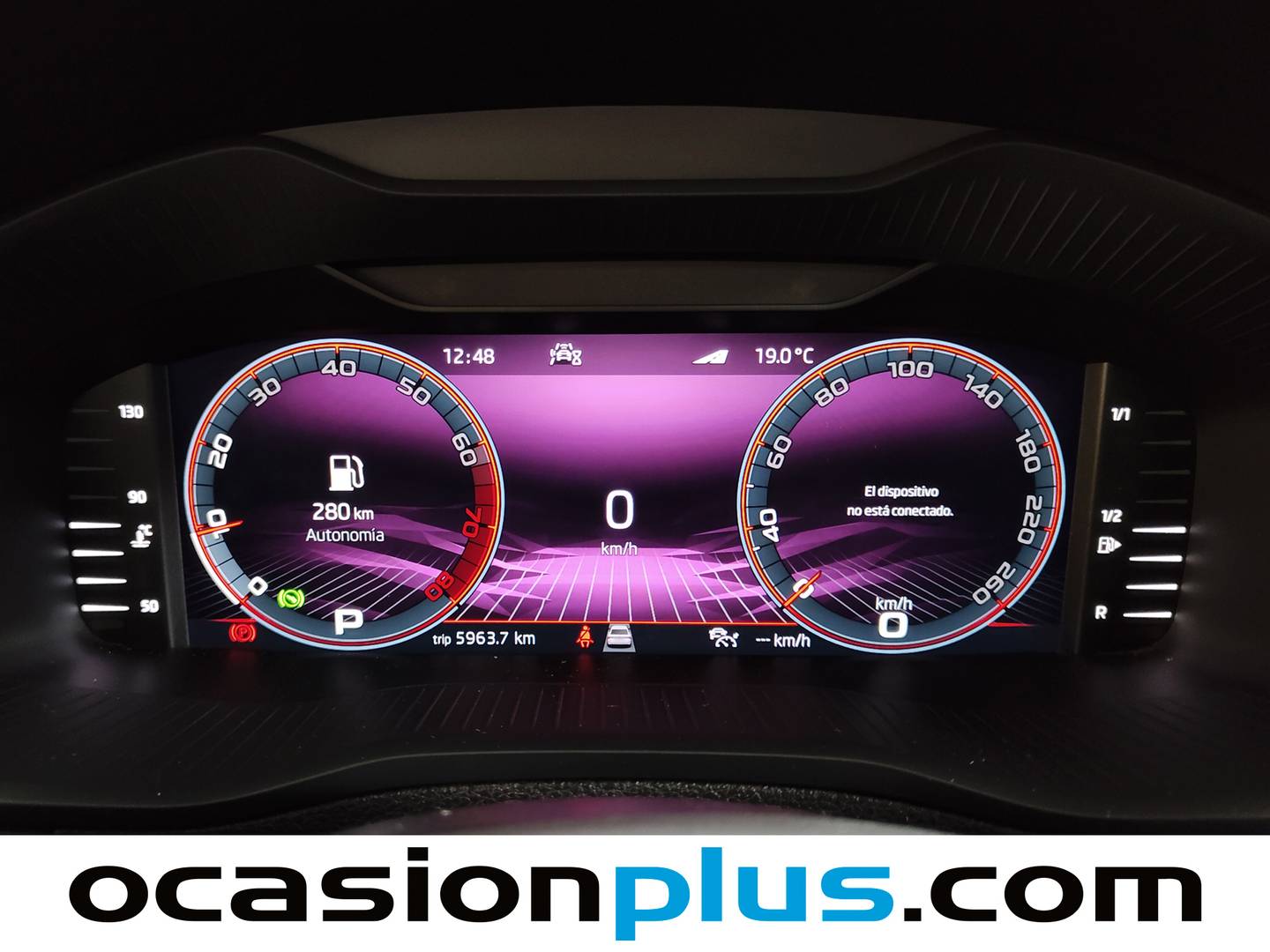 Foto Skoda Karoq Skoda Karoq 1.5 TSI ACT Sportline DSG (150 CV)