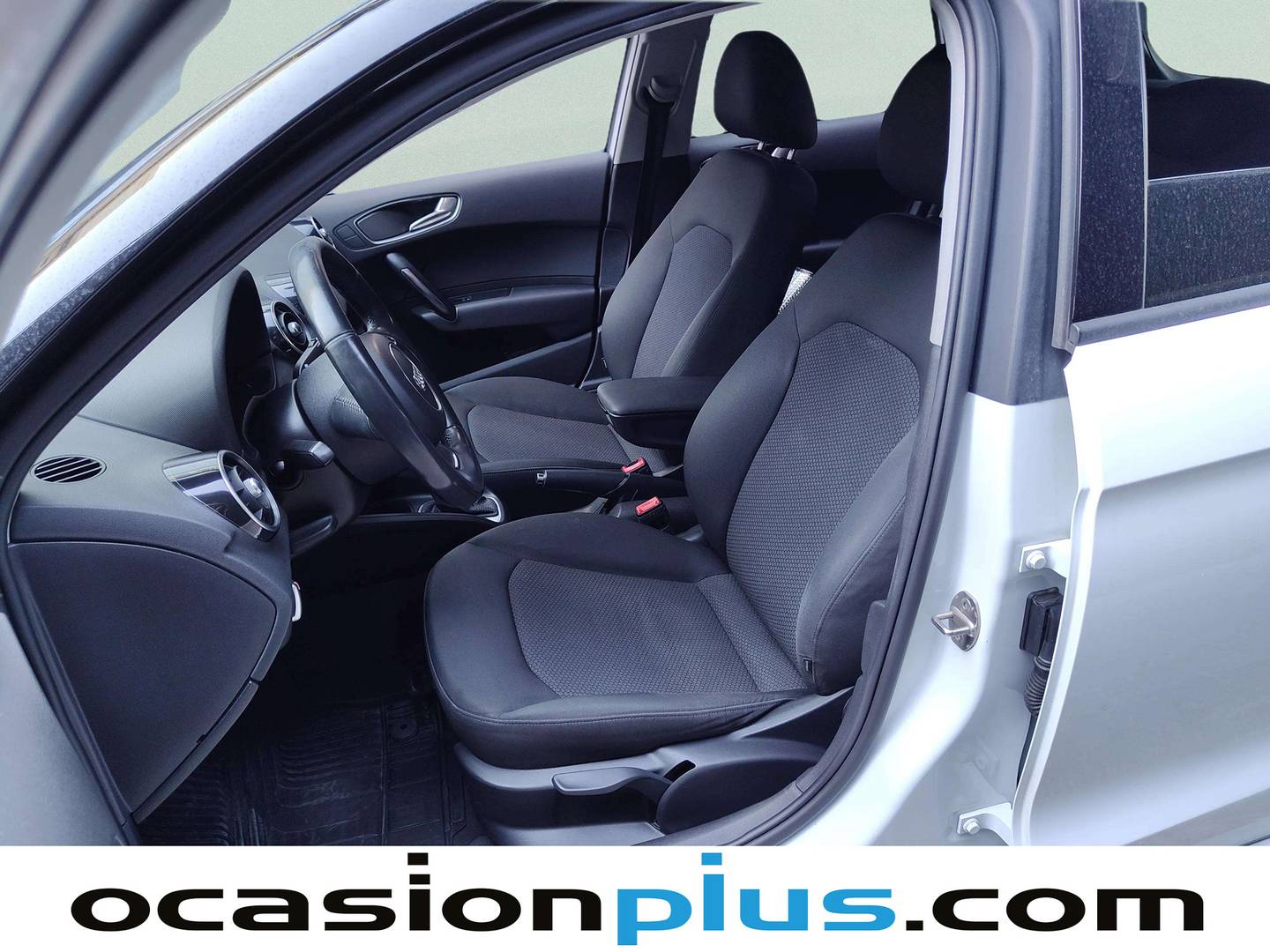 Foto asientos delanteros Audi A1 Audi A1 Sportback Sportback Adrenalin 1.4 TDI ultra (90 CV) S tronic Pack S-Line