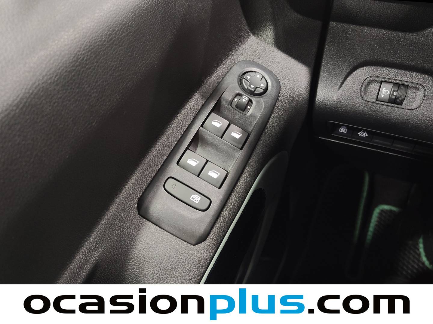 Foto Citroën Berlingo Citroen Berlingo BlueHDi 130 S&S Talla XL Shine (130 CV) 7 Plazas