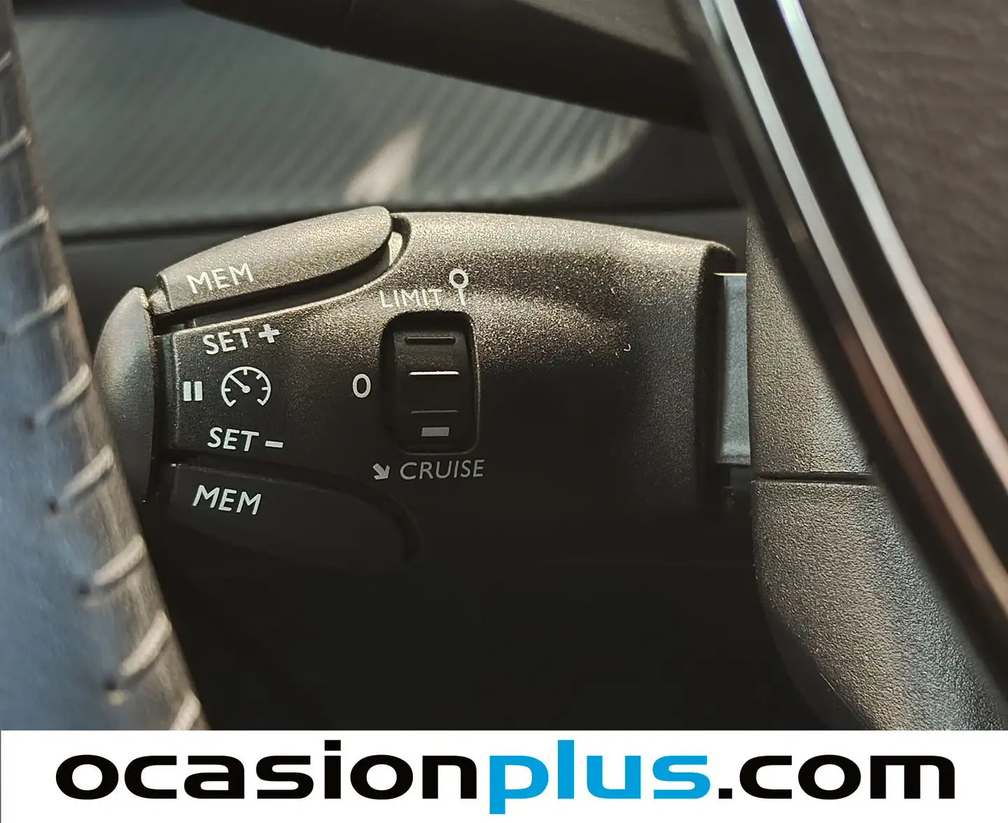 Foto Peugeot 208 Peugeot 208 PureTech 100 Allure (100 CV)