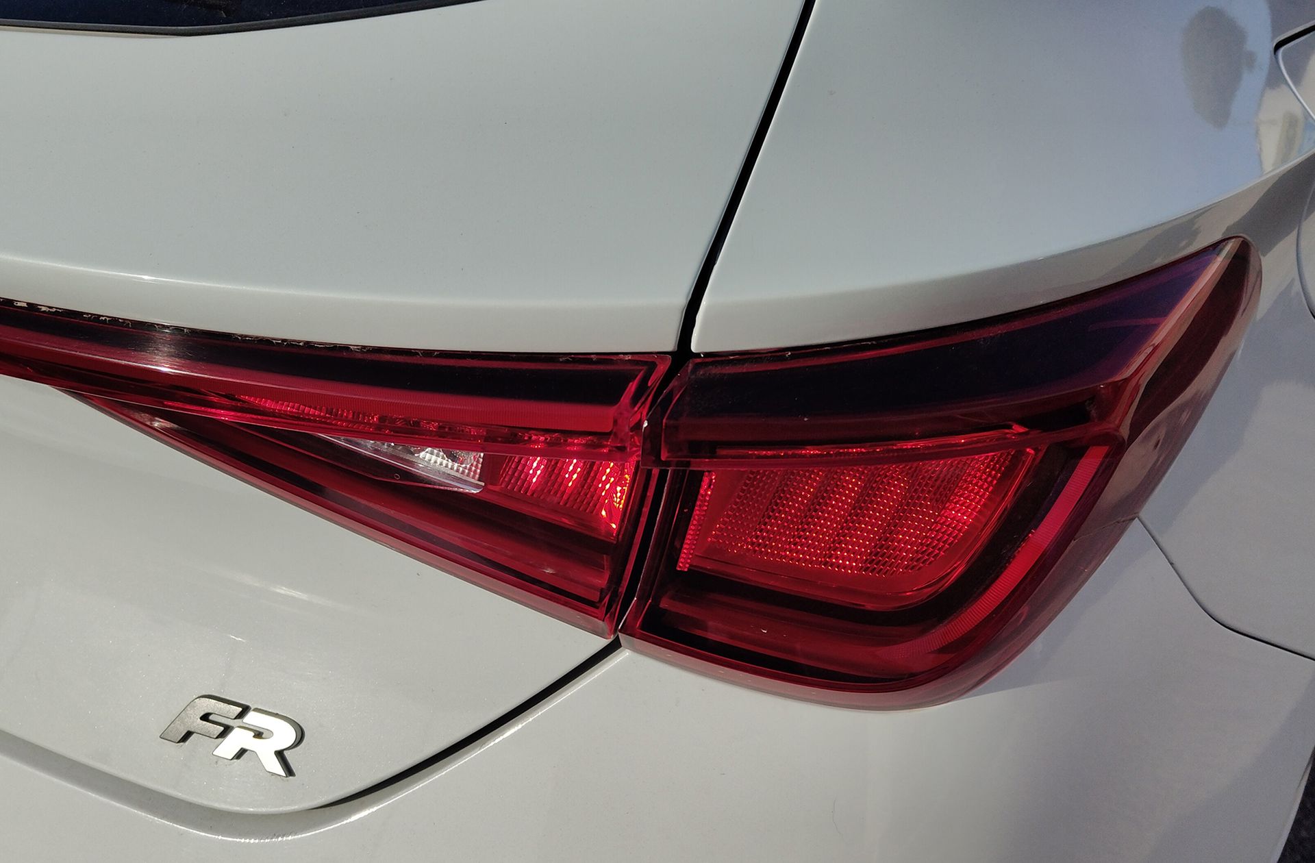 SEAT León 1.5 TSI FR 25 Aniversario - foto 16