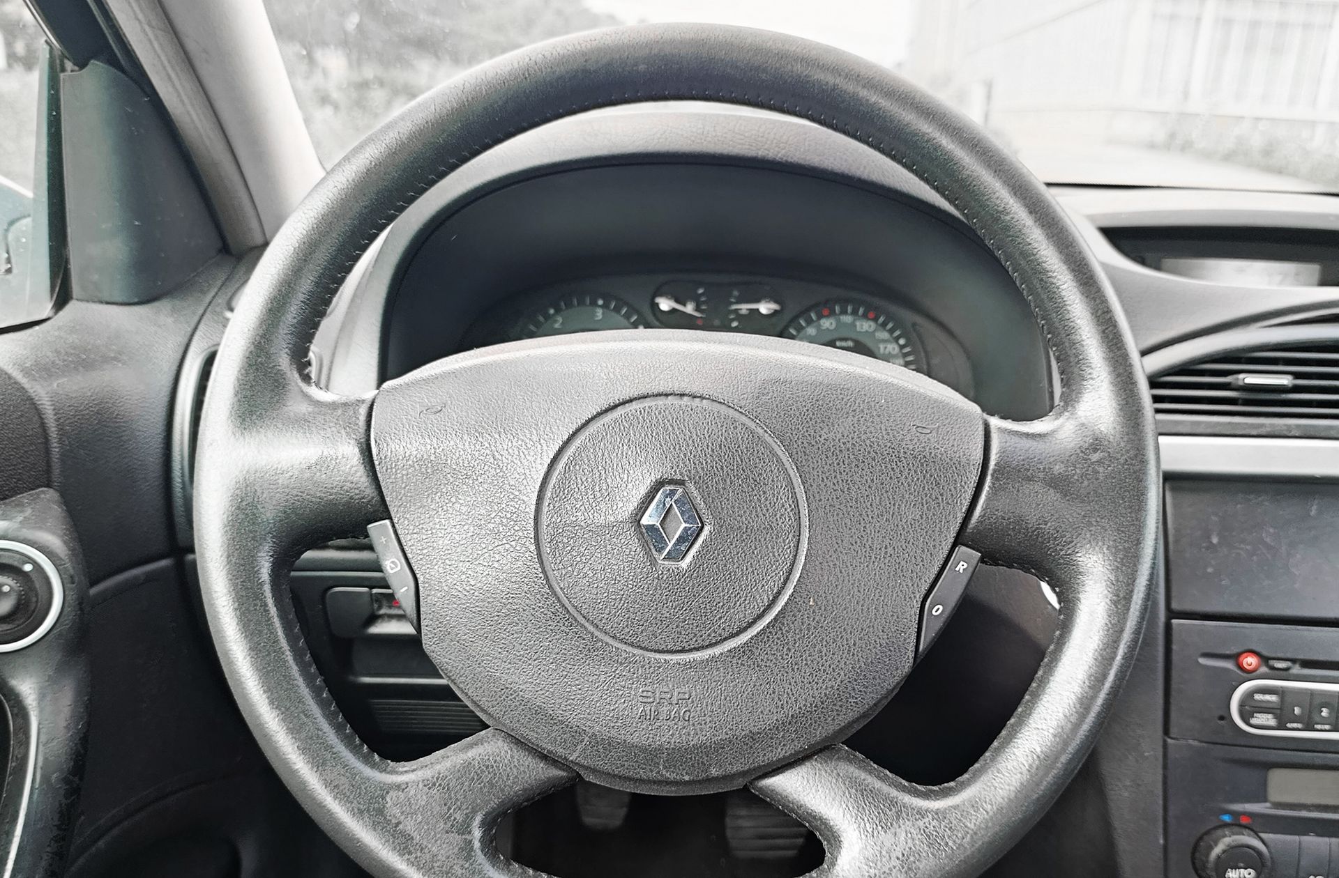 Renault Laguna 1.9 dCi Confort Expression - foto 18