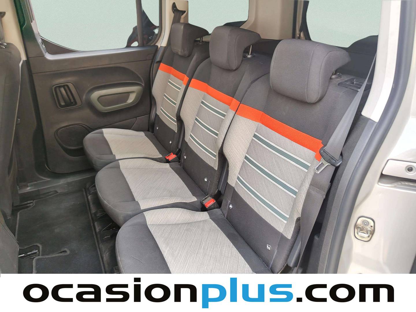 Foto asientos traseros Citroën Berlingo Citroën Berlingo BlueHDi 130 S&S Talla M Shine (130 CV)