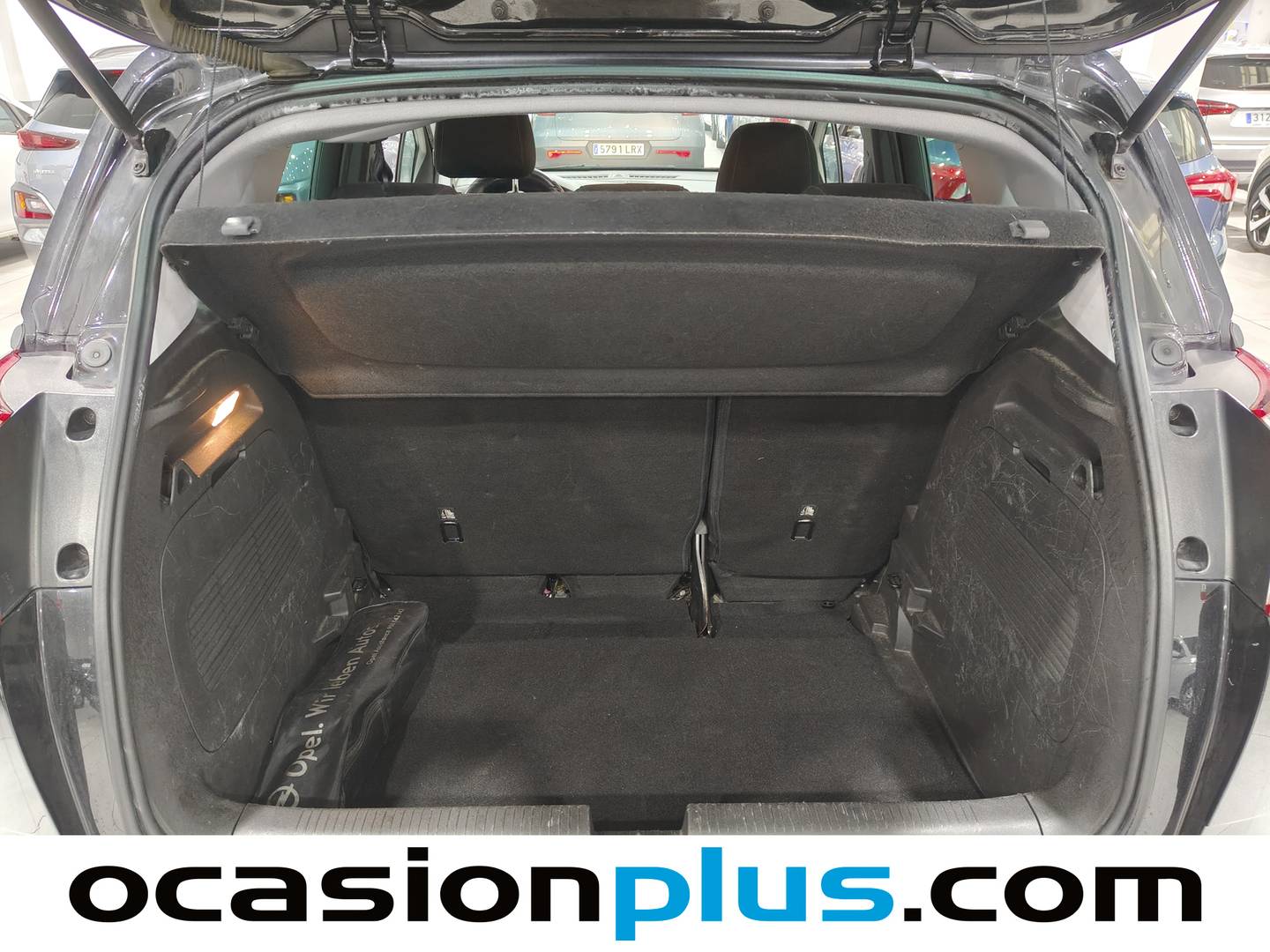 Foto Opel Crossland X Opel Crossland X 1.6 Turbo Selective (99 CV)