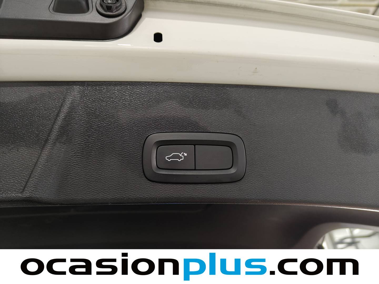 Foto Volvo XC40 Volvo XC40 D4 Business Plus AWD Auto (190 CV)