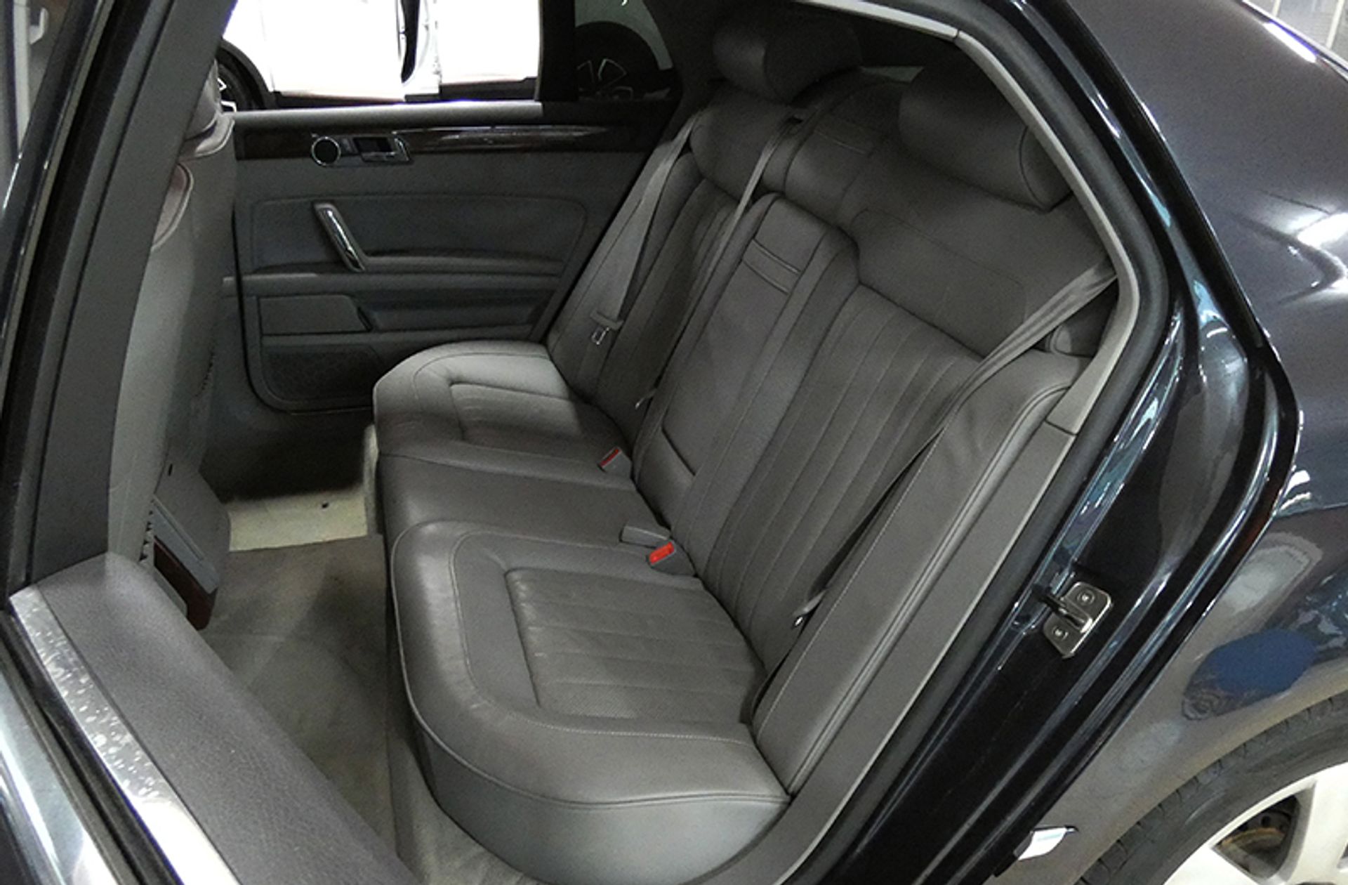 Volkswagen Phaeton 3.0 TDI V6 4Motion tiptronic - foto 12
