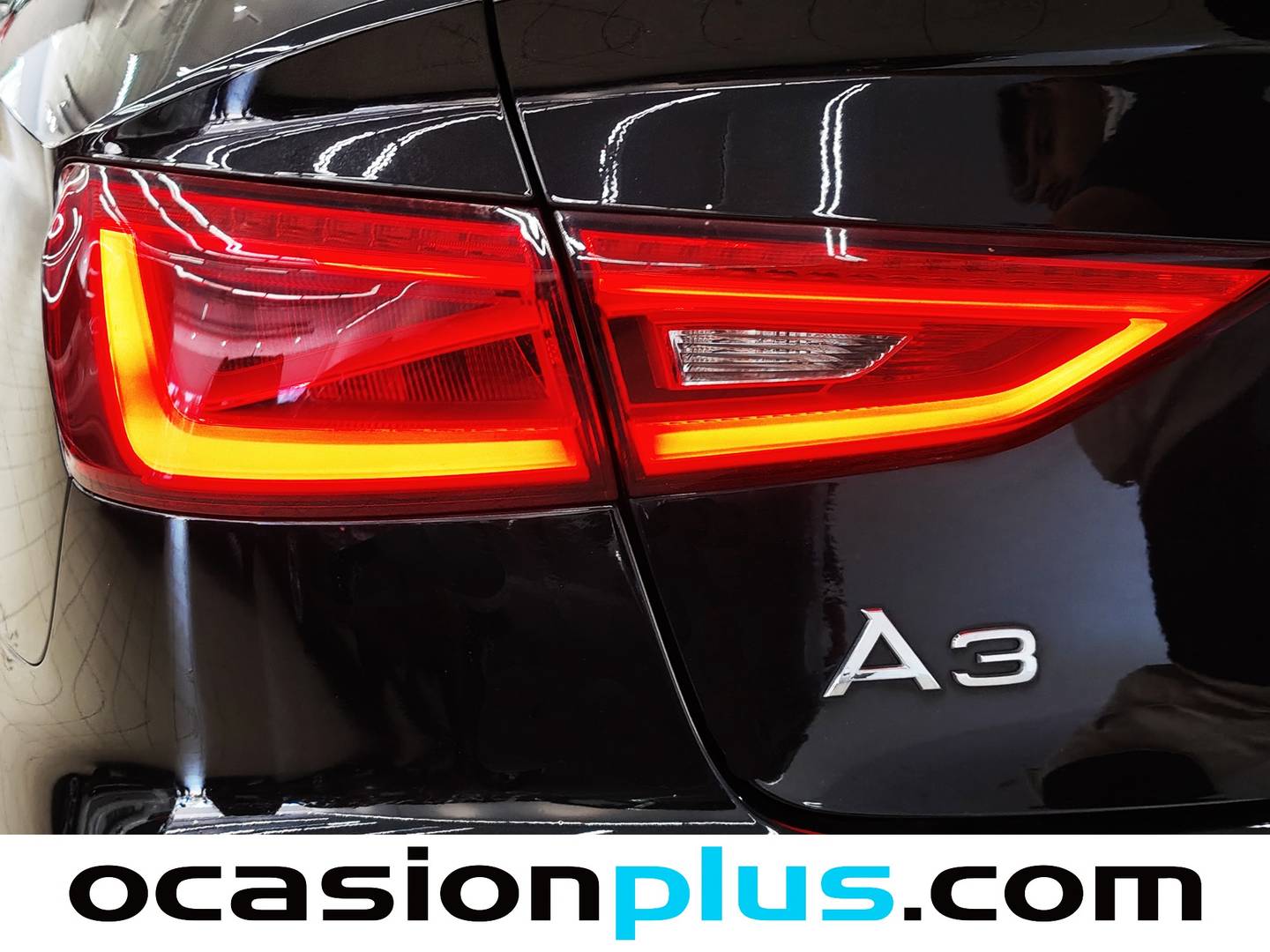 Extras del Audi A3 Audi A3 Sedan Sedan Attraction 1.6 TDI clean diesel (110 CV)