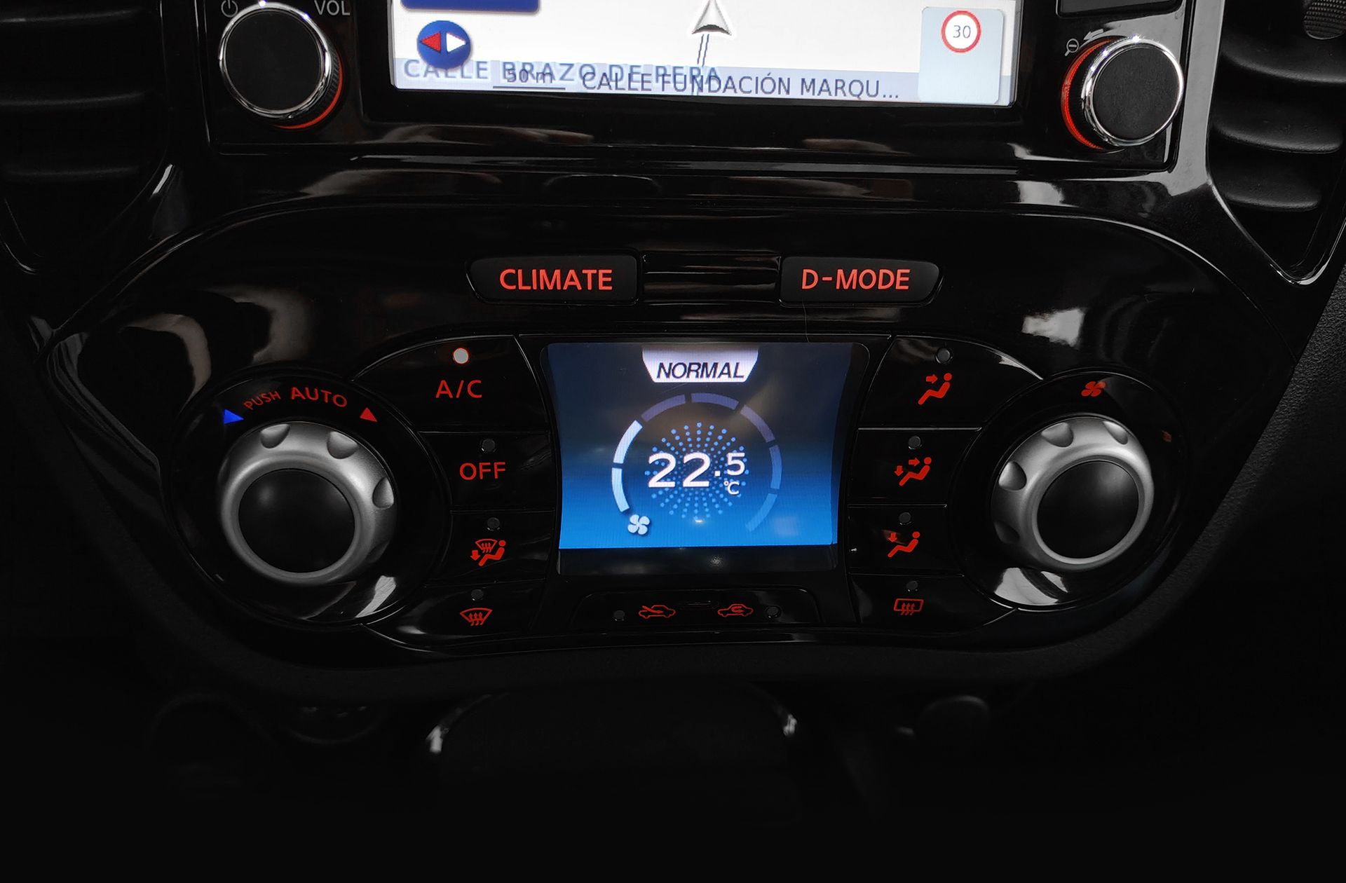 Nissan Juke 1.2 DIG-T N-Connecta - foto 31