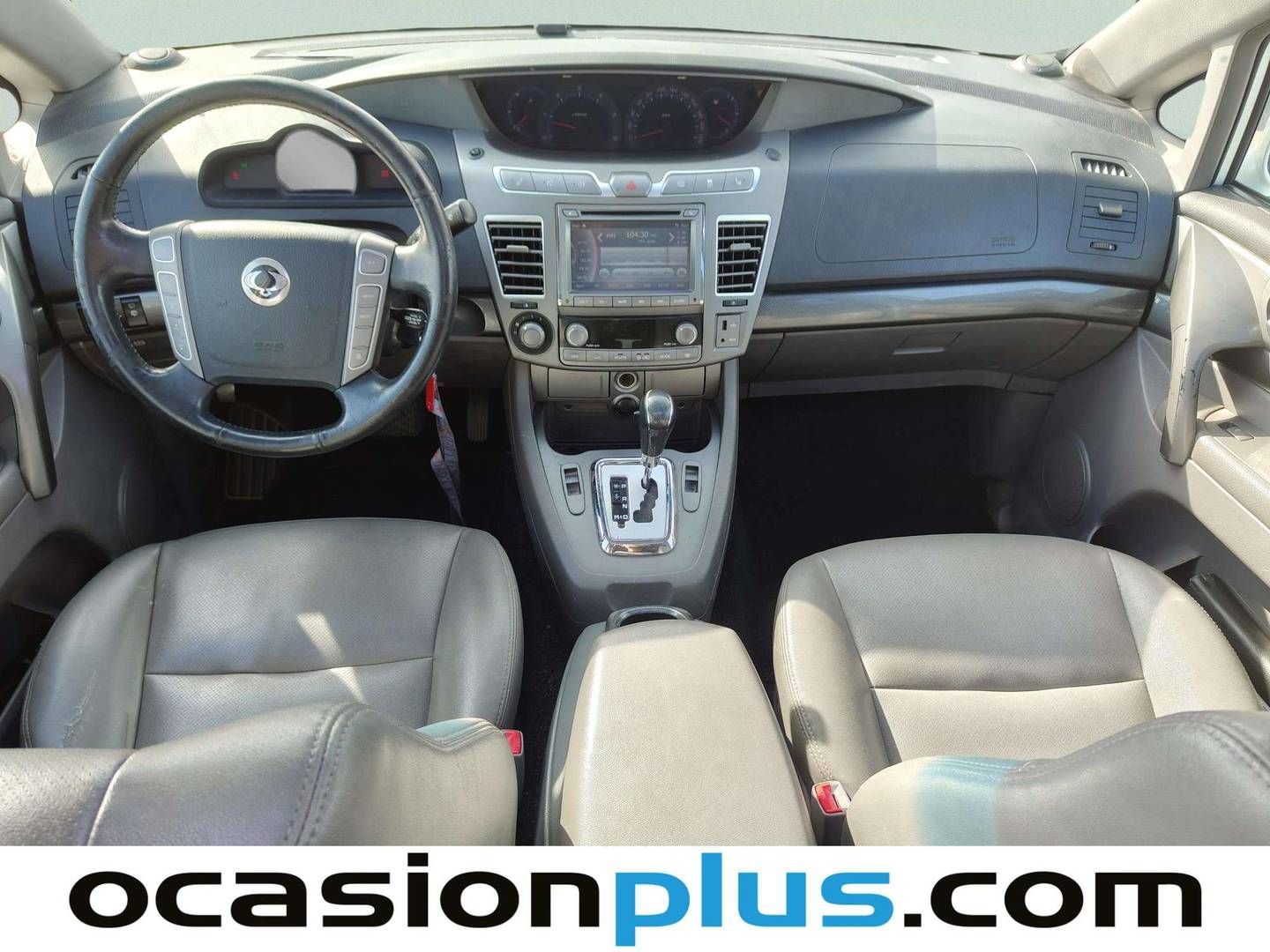 Foto SsangYong Rodius Ssangyong Rodius 2.0 e-Xdi Limited 4x4 Auto (155 CV) 7 Plazas