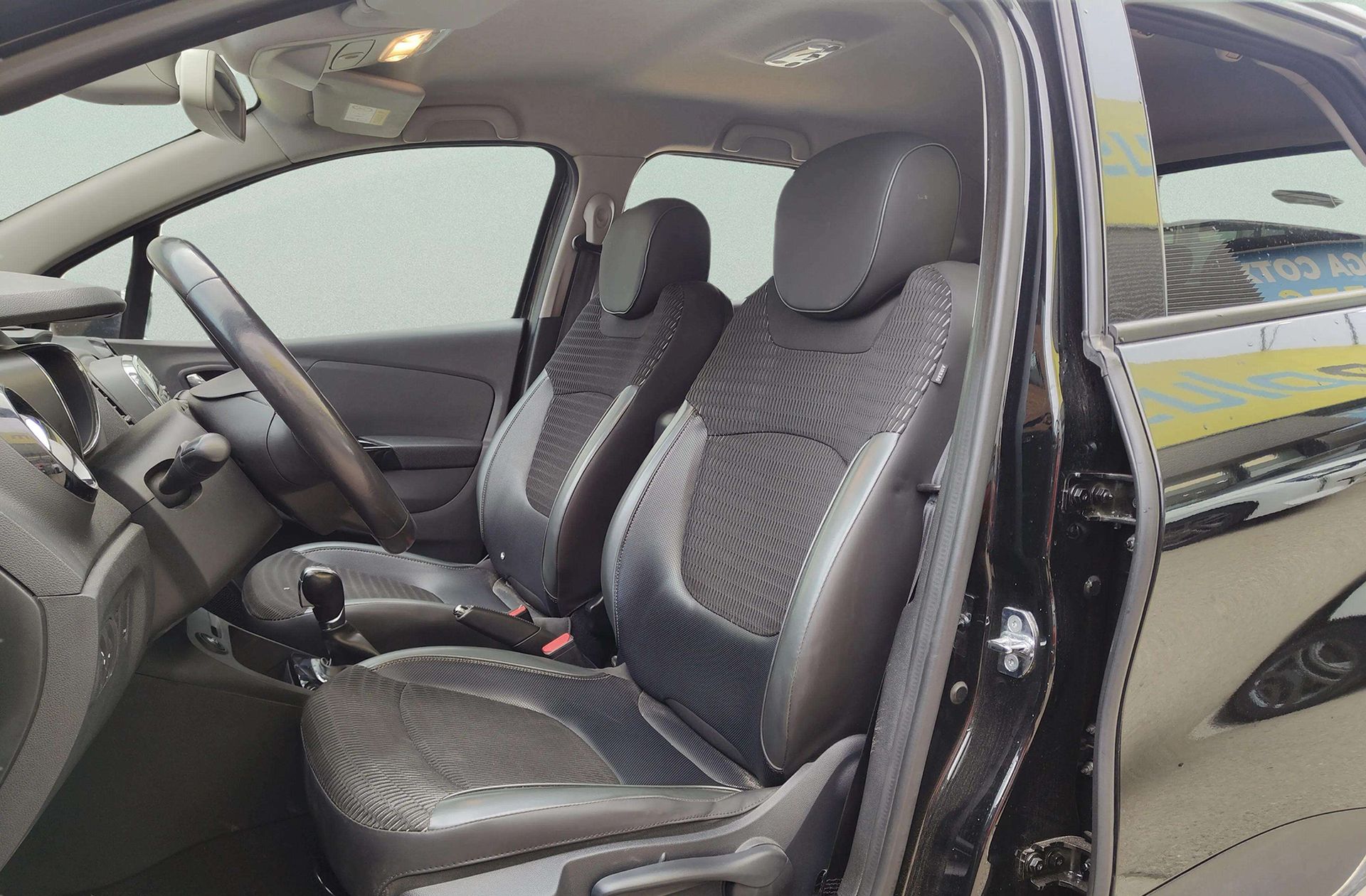 Renault Captur Zen Energy TCe EDC - foto 9