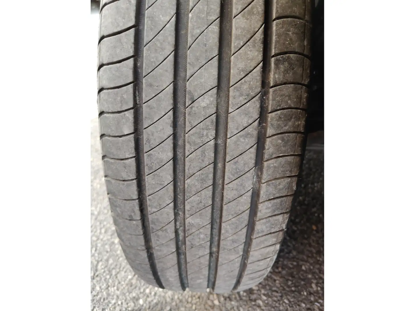 Foto Citroën C4 X Citroen C4 X 1.2 PureTech 130 S&S Shine EAT8 (131 CV)