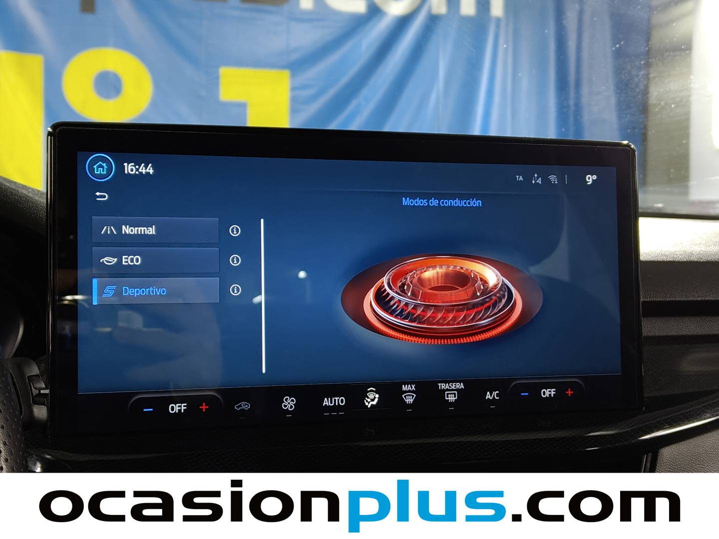 Foto Ford Focus Ford Focus 1.0 Ecoboost MHEV ST-Line Auto (125 CV)