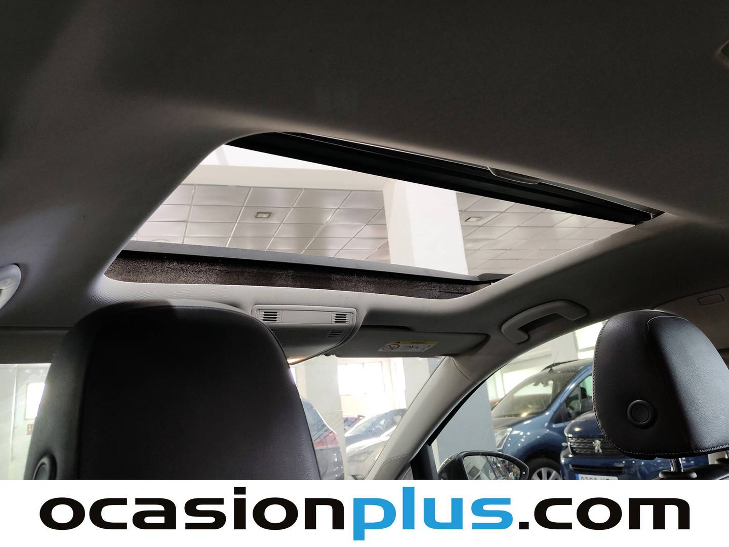 Extras y acabados del Volkswagen Golf Volkswagen Golf Advance 1.0 TSI (110 CV) DSG