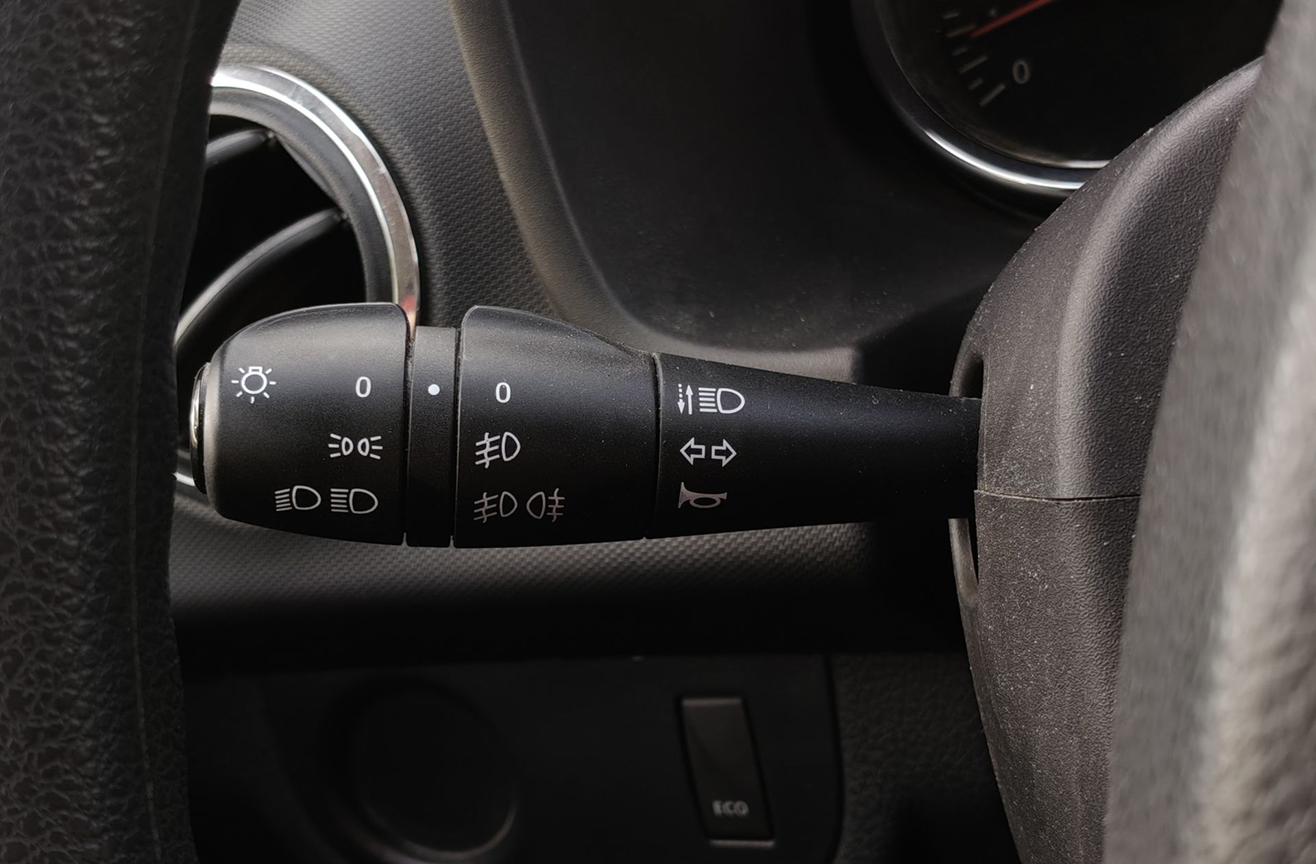 Dacia Sandero Stepway TCe - foto 21
