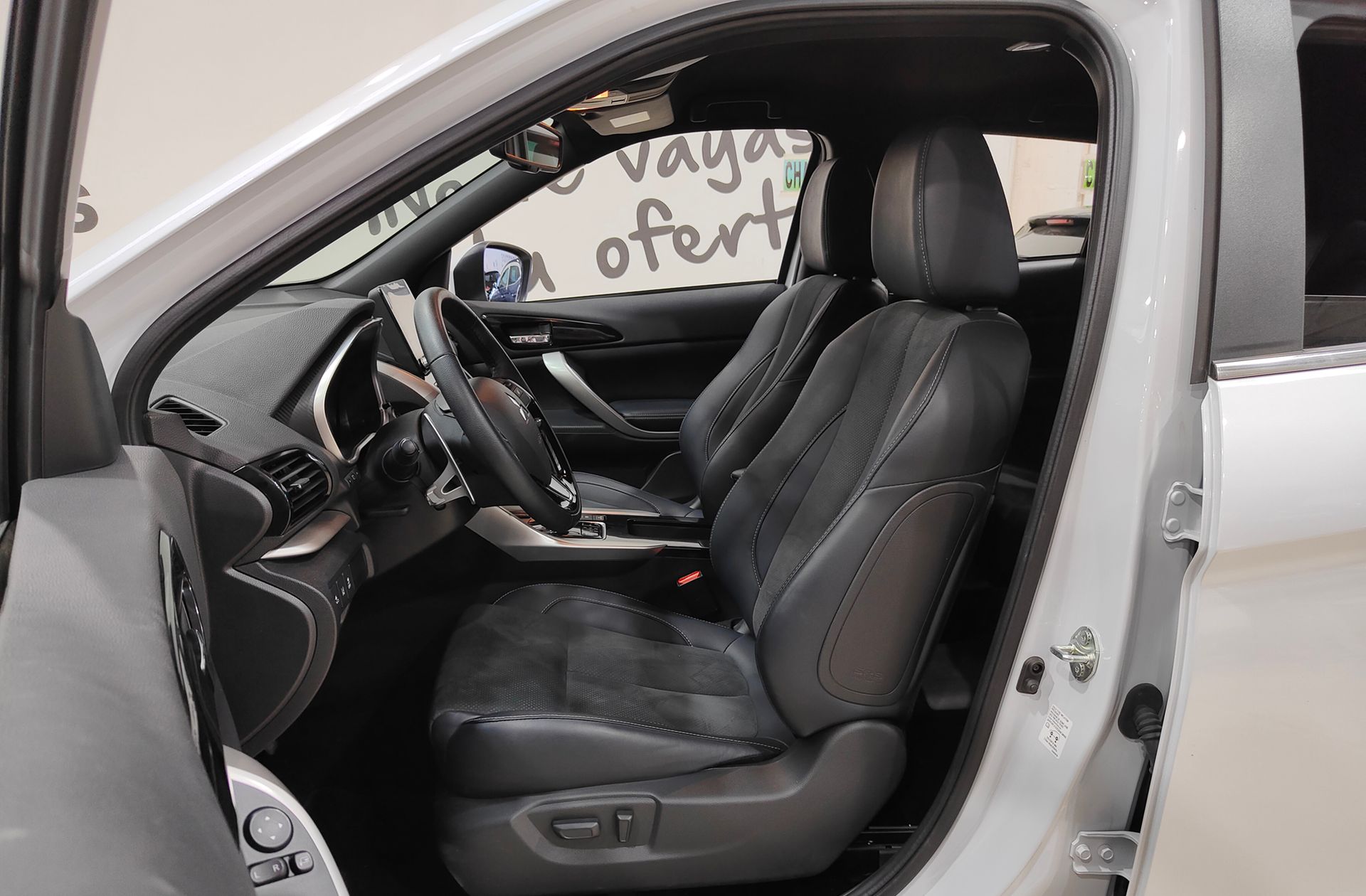 Mitsubishi Eclipse Cross 2.4 PHEV Kaiteki 4WD - foto 10
