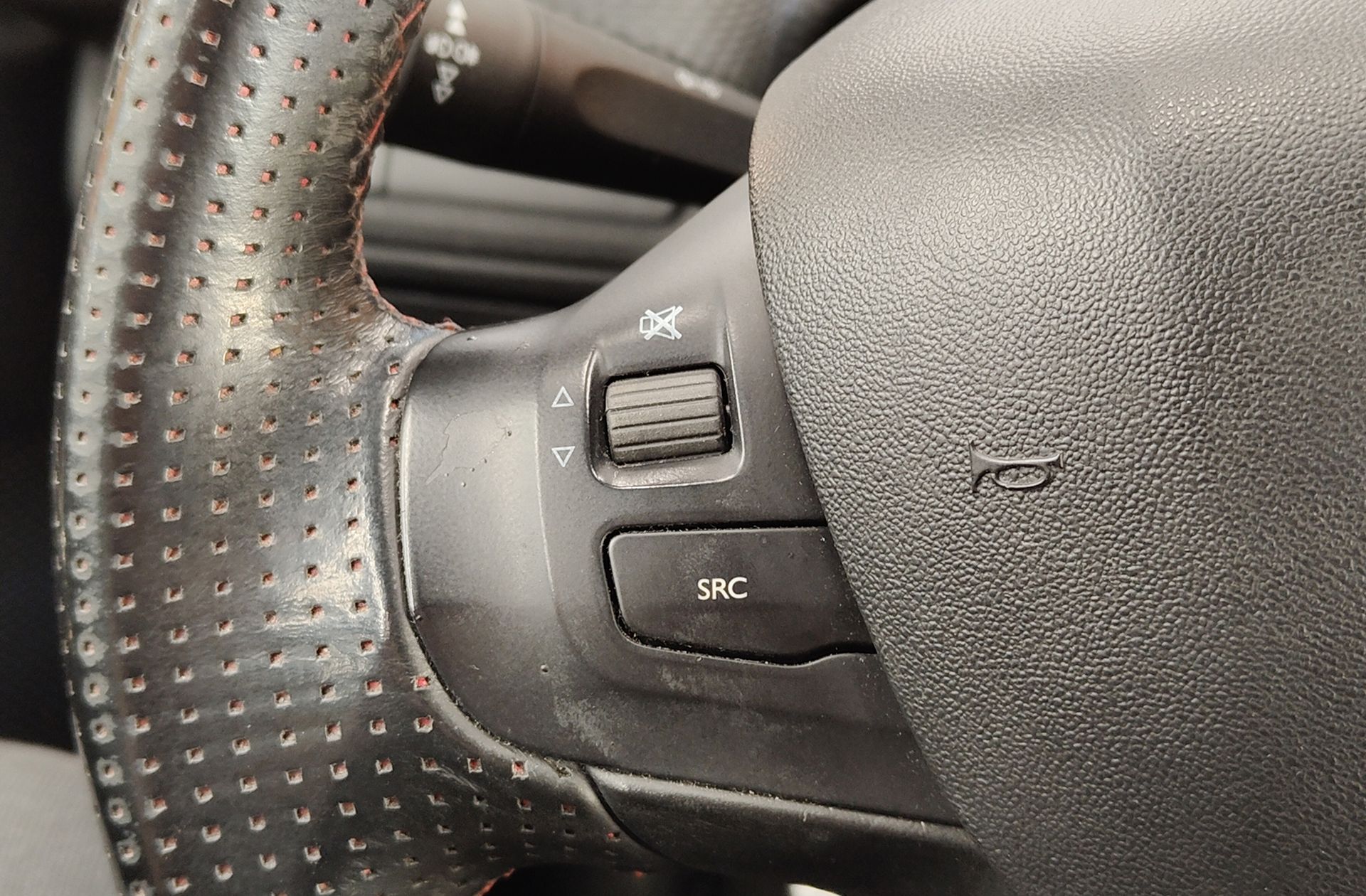 Peugeot 208 1.2 PureTech GT-Line - foto 20