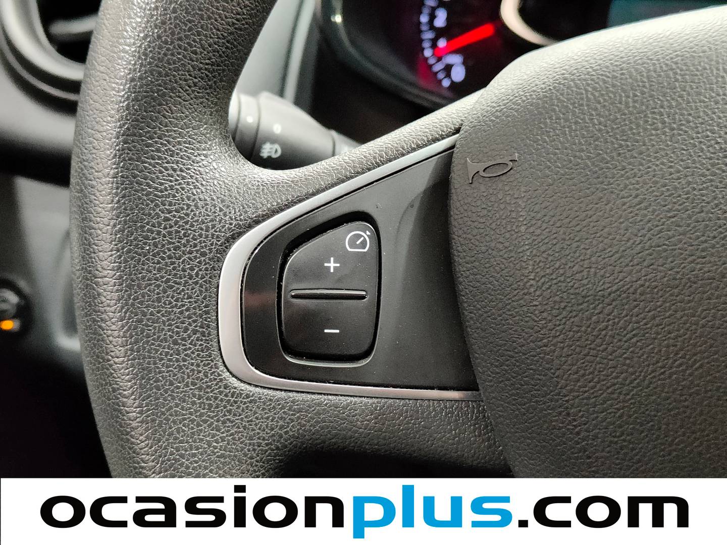 Extras y acabados del Renault Clio Renault Clio Business TCe (90 CV) GLP