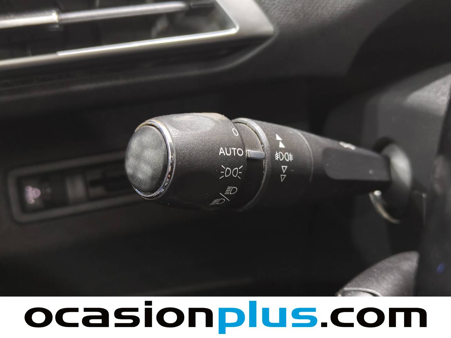 Foto Peugeot 3008 Peugeot 3008 BlueHDI 130 S&S Allure (130 CV)