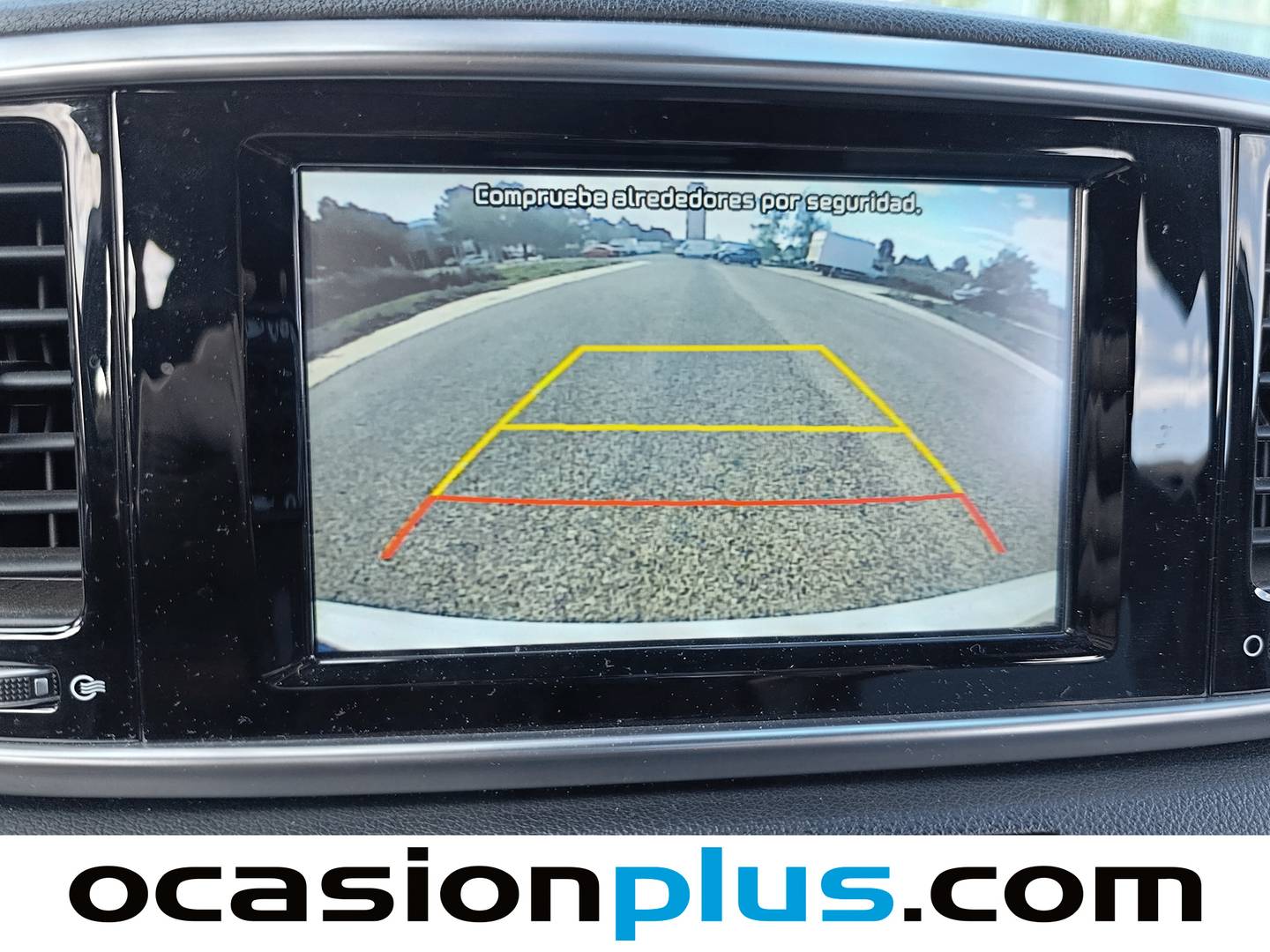 Acabados KIA Sportage KIA Sportage 1.6 CRDi GT Line Essential 4x2 DCT (136 CV)