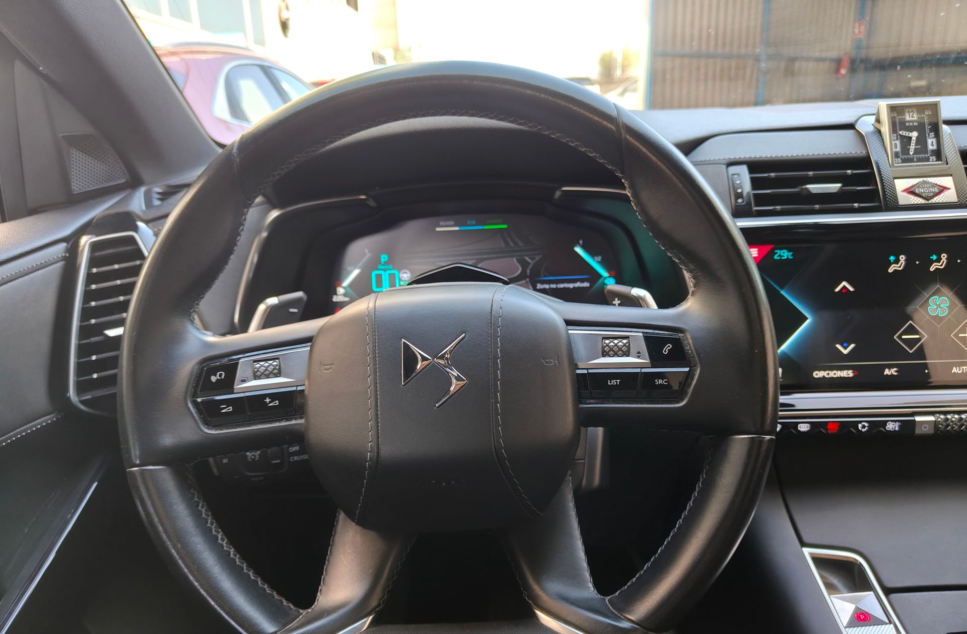 DS DS 7 Crossback E-Tense 300 Grand Chic 4WD - foto 28
