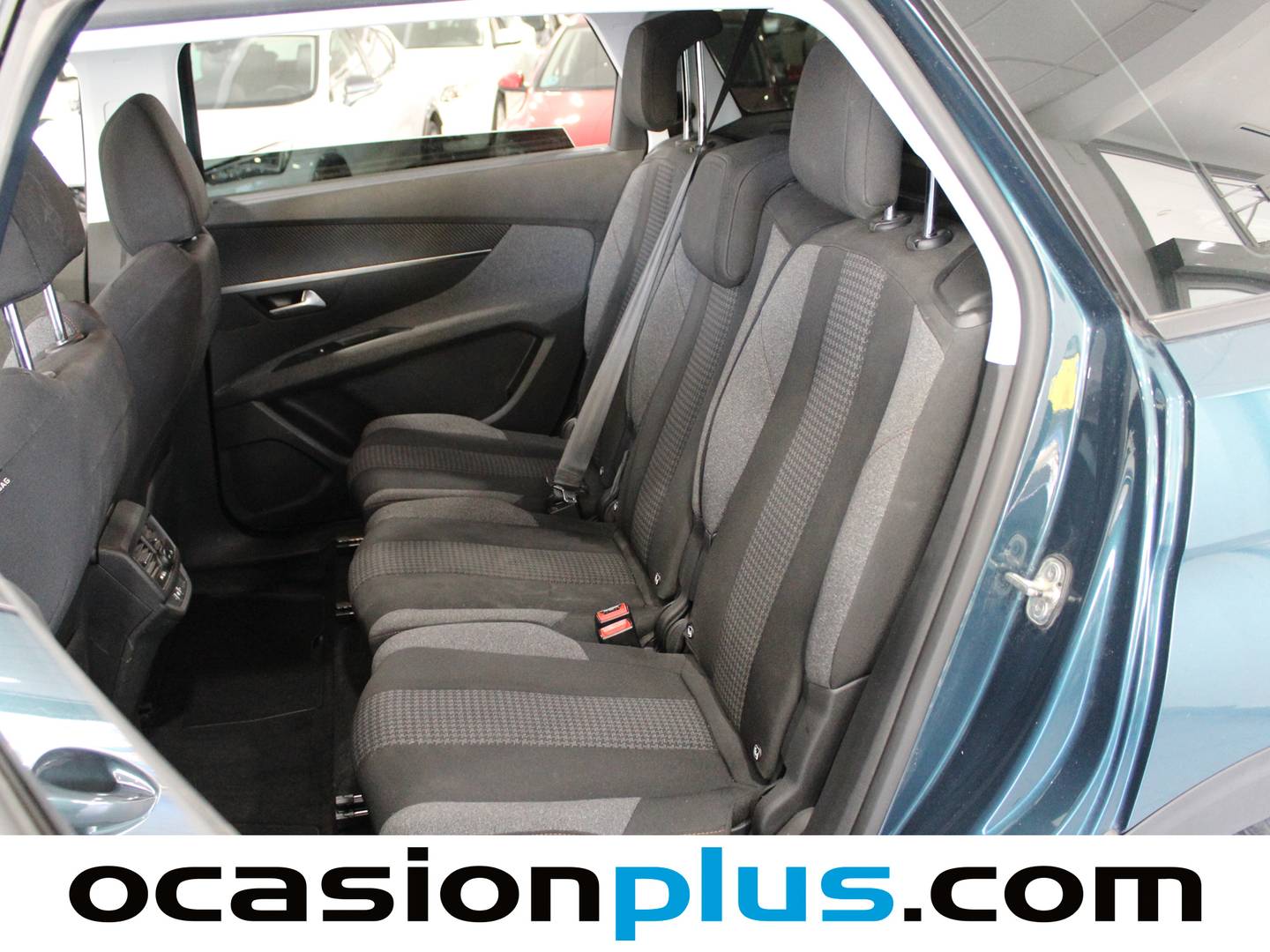 Foto asientos traseros Peugeot 5008 Peugeot 5008 PureTech 130 Active (130 CV)